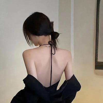 烈日灼人